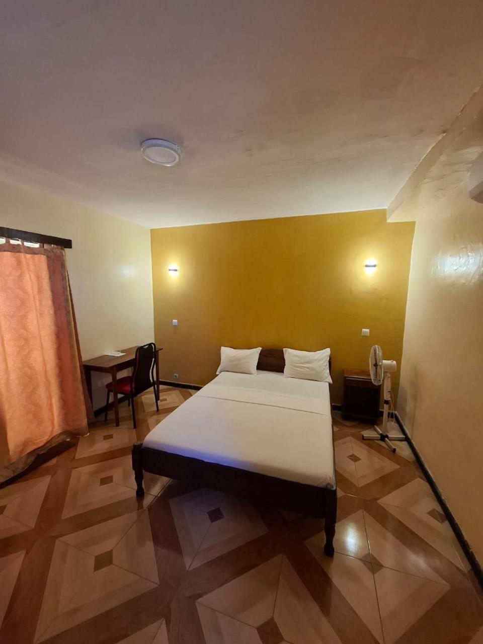 Lotus Hotel Antsiranana Dış mekan fotoğraf